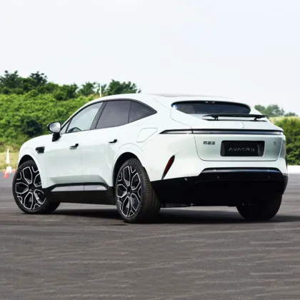 2022 AVATR 11 SUV: Long Battery Life Chinese Electric SUV in Stock