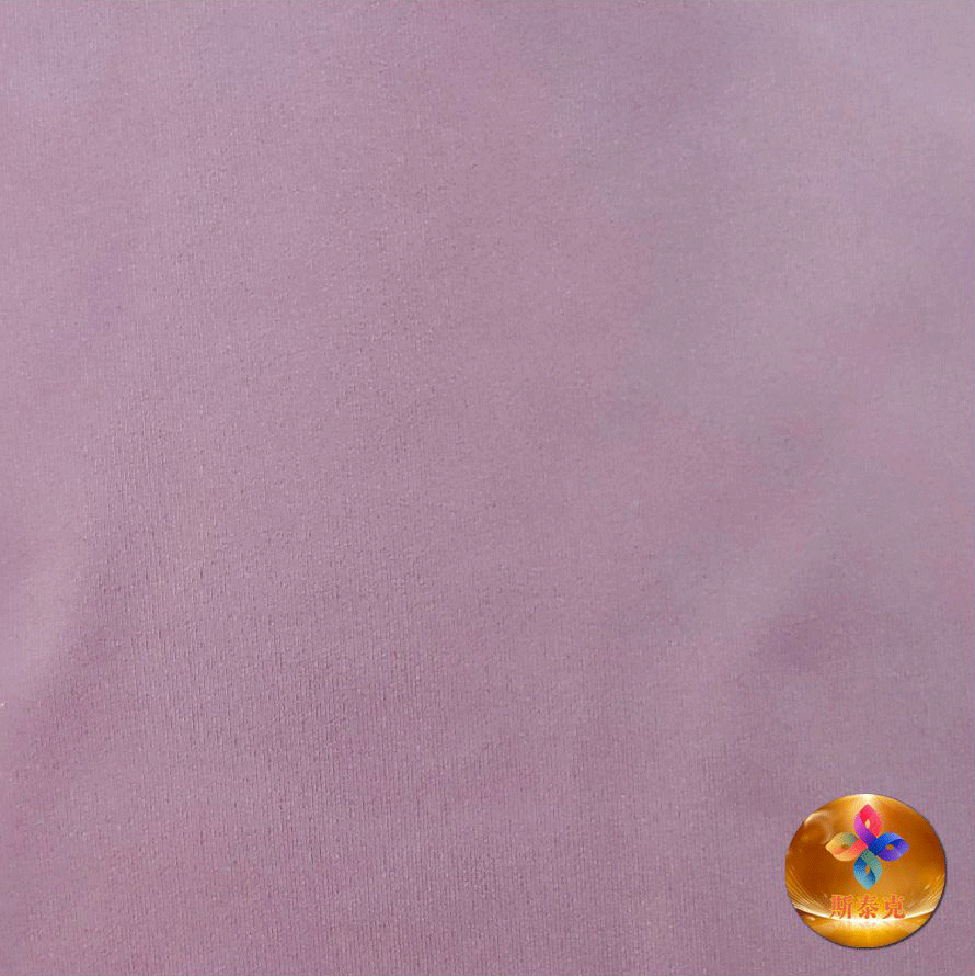 環境に優しいアスリート向け高機能水着生地