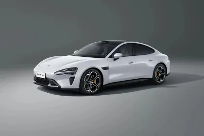 Xiaomi MI SU7: The Latest High-Performance All-Electric 4WD Sedan