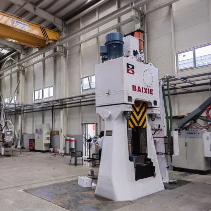 Multiple cavity CNC fully hydraulic forging hammer