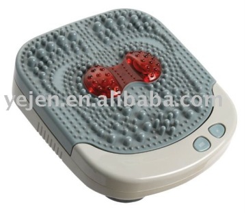 Vibrating foot massager with heat