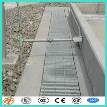 galvanized serrated road drainage steel grating supplier