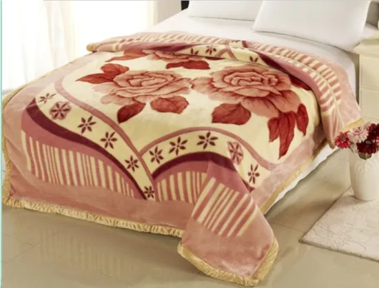 2014 New Design 100% Polyester Comfortable Good Quality Flannel Blankets From China