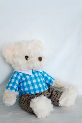 The Scottish wind couples to bear a wedding gift