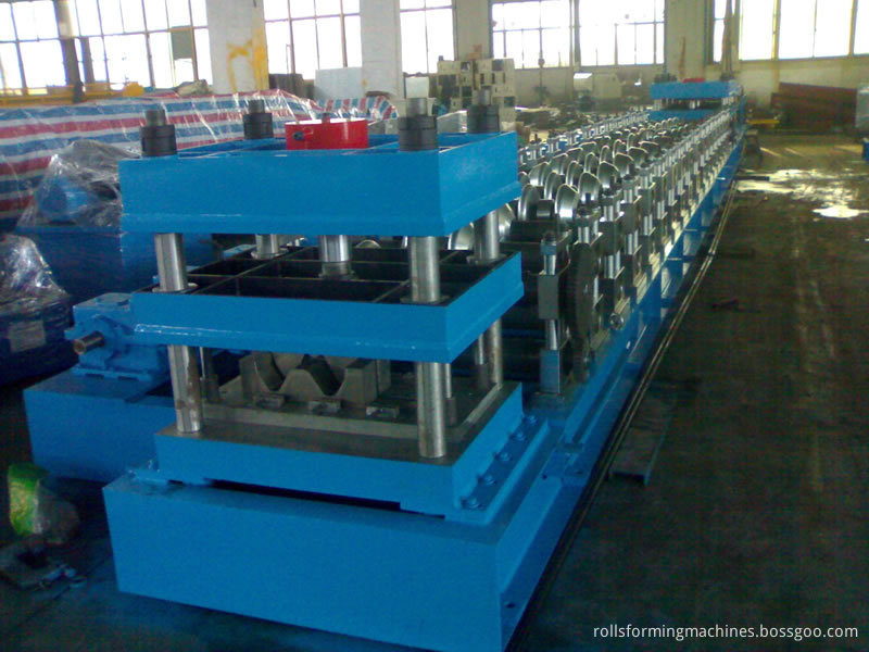 Steel Highway Guardrail Specifications Making Machine