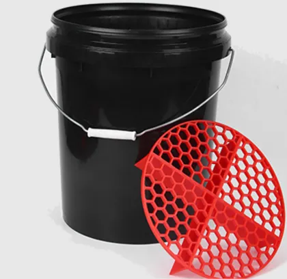 car beauty shop plastic wash bucket with grit guard