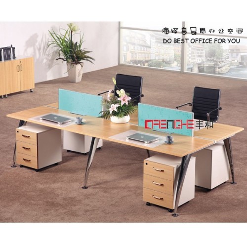 hot sale practical 4 seats office workstation table top wood partition
