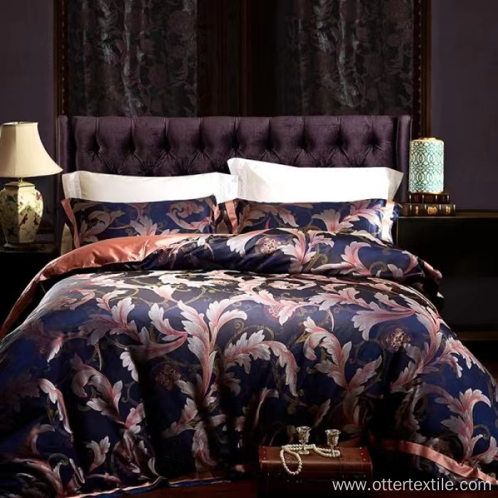 Jacquard weave mulberry silk bedding set