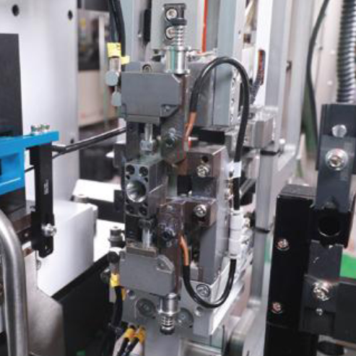 China Waterproof Bolt Terminal Machine Factory