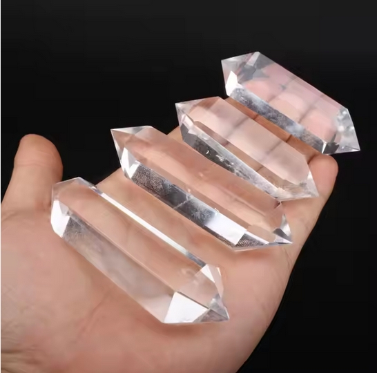 Natural transparent quartz healing stone