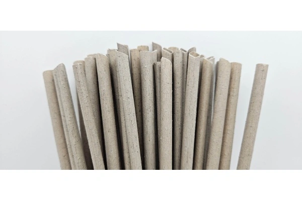 Comparison of different biodegradable straw materials and applications