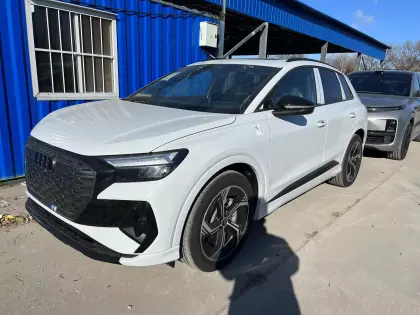 2024 China Manufacturer Electric Cars: Audi Q4 E-Tron and 2022 50 E-Tron Creative Edition for Disabled