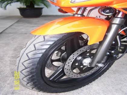 Yamaha Motorcycle Motorbile Motor 200cc Orange Drag Racing Motorcycles