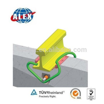 Elastic Fist Clip for railway system