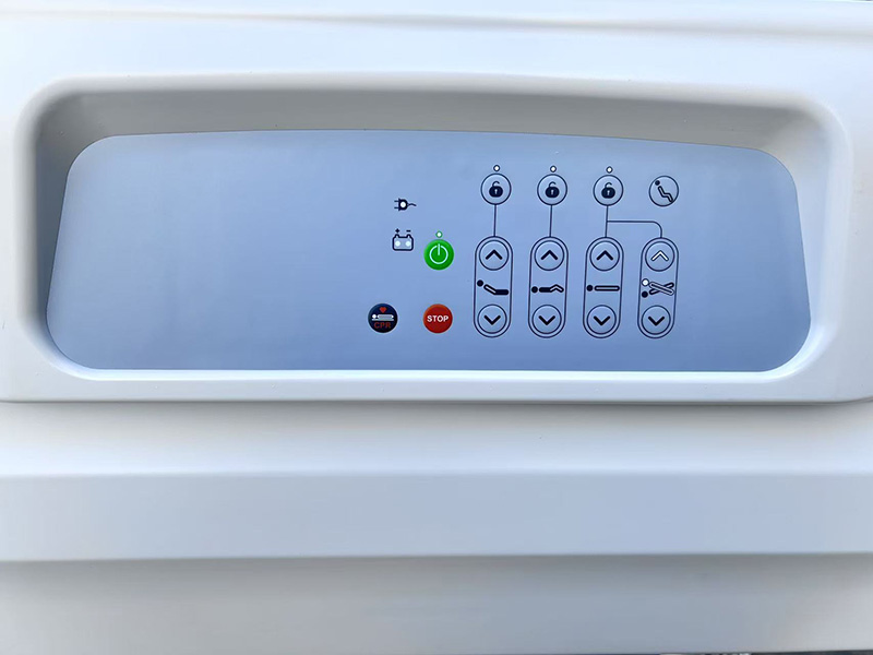 Electric hospital bed