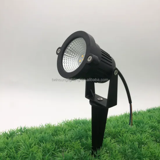 Spike Lights LED Garden Lighting for Palm Trees