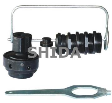 Nipple Chuck for 2" pipe threading machine