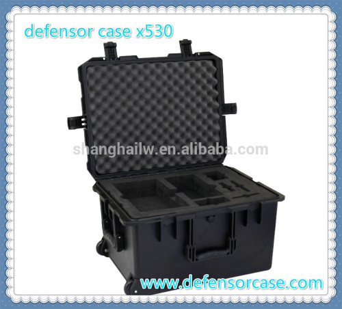 x530-plastic injection moulding small wheeled case shockproof watertight