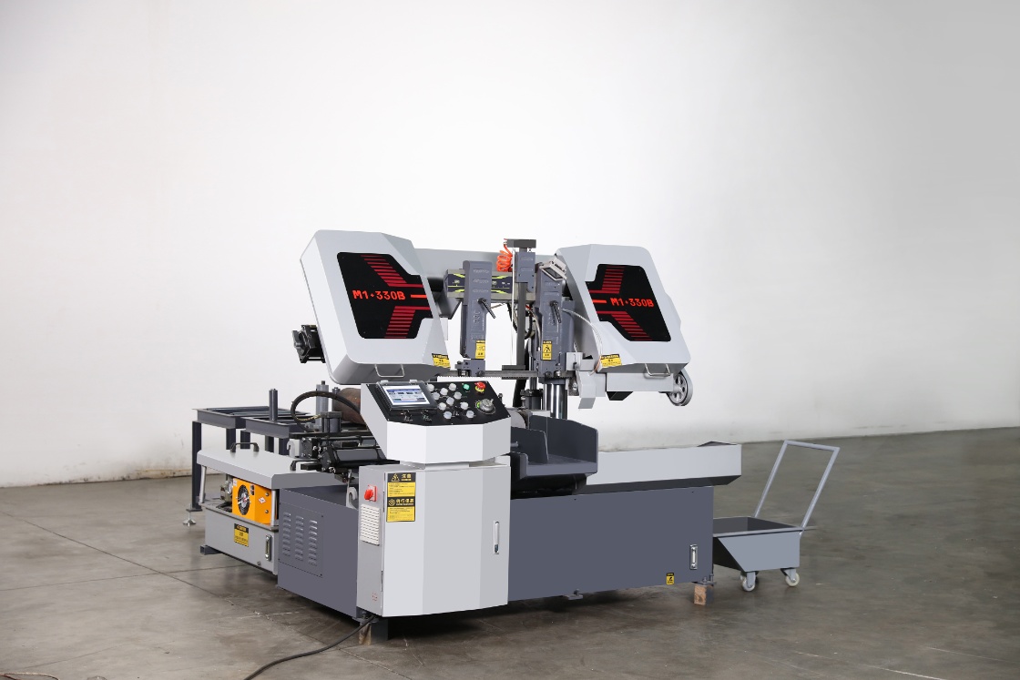 CNC Horizontal Metal Band Sawing Machine