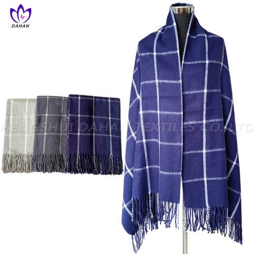 Wool Blanket 100% Acrylic blanket with tassels for sale Factory