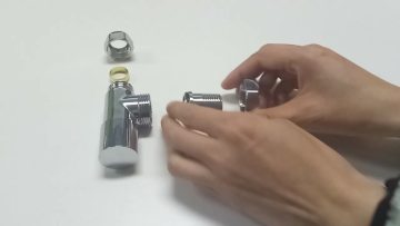 AVONFLOW 15 x1/2 Chrome Brass Handle Radiator Valves Types