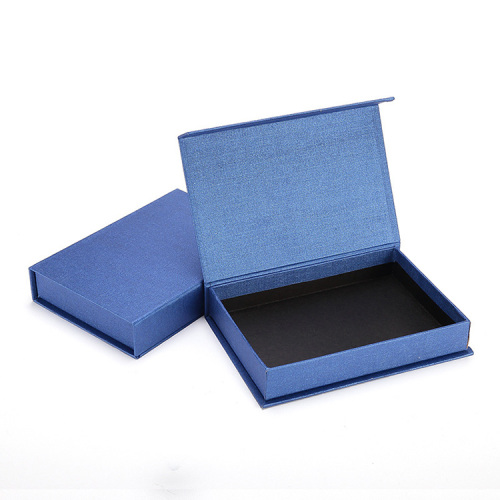 Telefoonhoes verpakking blauw papier magneet cadeaubakje