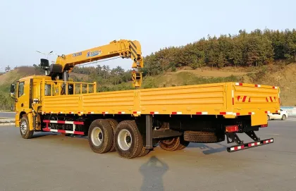 Brand New XCMG 12T Telescopic Crane Truck