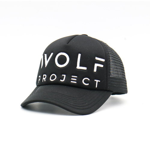 Black Foam Trucker Hat met geborduurd logo