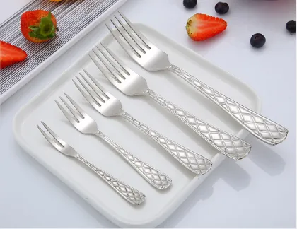 Affordable Western Style Silver Finish Stainless Steel Cutlery Set: Including Forks, Dinner Fork, Cake Fork, Salad Fork, Fish Fork
