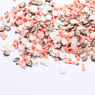 Diverse 4 * 6 MM Kerst Thema Polymeer Klei Slice Kerstvakantie Decor Sneeuwpop Sneeuwvlok Kerstman Candy Cane Clay Craft