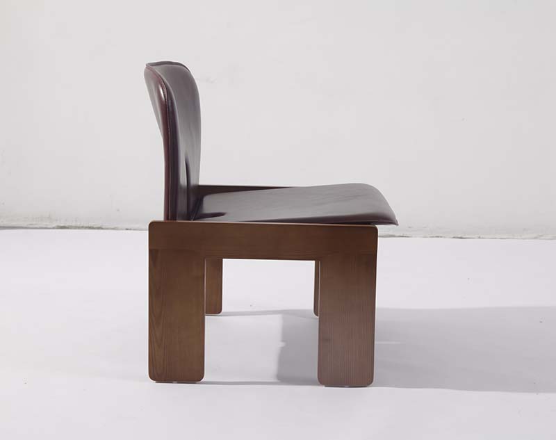 Classic_Karakter_Scarpa_925_Easy_Chair