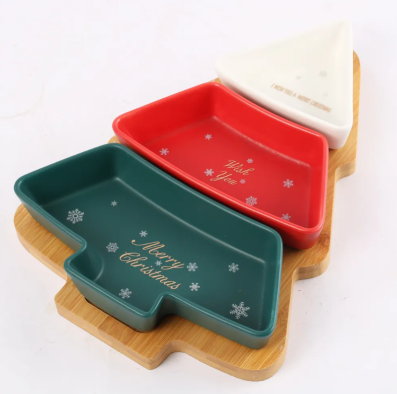 Tree-shaped bamboo tray for Christmas tree
