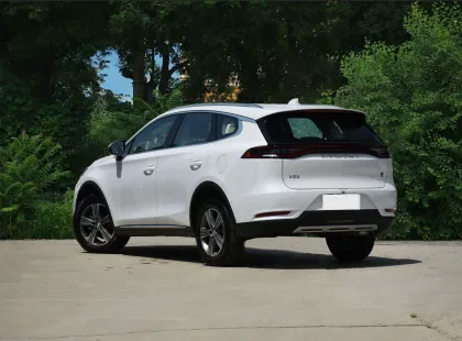 BYD Tang SUV: New Energy Four-Wheeled Adult Vehicle