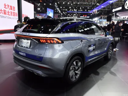 New 5 Seats Baic Beijing X7 PHEV - Affordable Chinese Plug-in Hybrid SUV