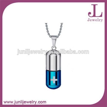 316L fashion stainless steel can be reversed capsule pendant