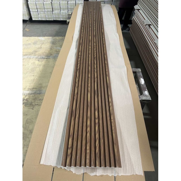 Bảng tường wpc flut flut clading kháng cự kích thước tùy chỉnh kích thước trimless tích hợp liền mạch hiện đại mộc mạc