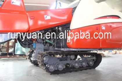 mud rice paddy field use Rice Harvest Machine 4LZ-2.3 track harvester