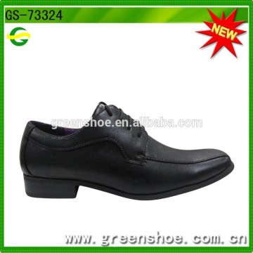 Latest China Men Shoes Factory Price
