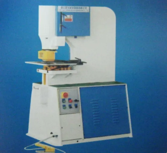 small Hydraulic iron worker