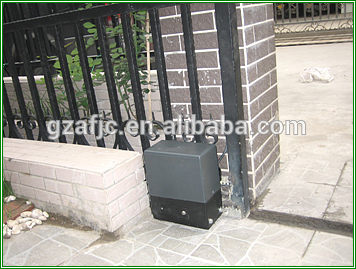 Automatic sliding gate opener, remote control sliding gate opener