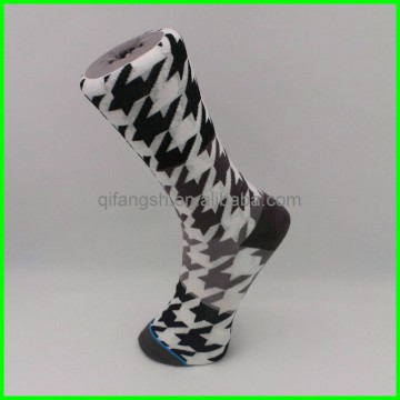 Mens argyle crew socks