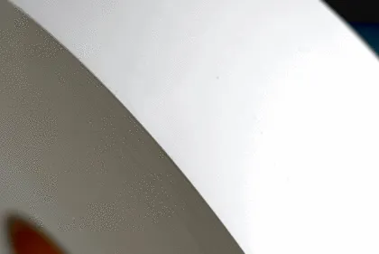 Yazhi Cigarette Shang White Cardboard Frame