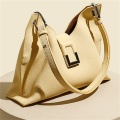 2023 Premium Leather Niche Design Commuter Handbag