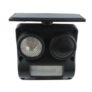 Solar bird repeller