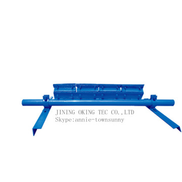 Alloy rubber belt scraper