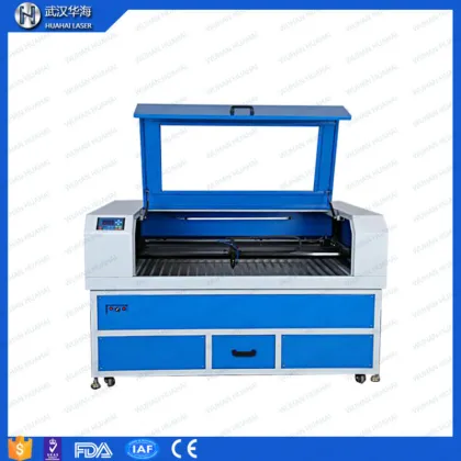 RF Metal Tube Laser Glass Engraving Machine With Rotary