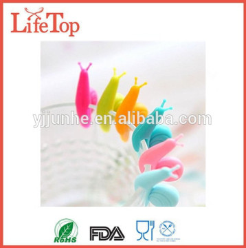 Silicon Gifts Snail Wineglass Marker for Hanging Tea Bag Colorful Snails Clip