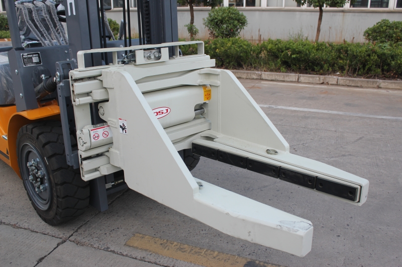 Block clamps Fork lift