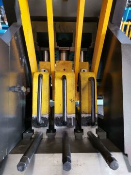 Máquina de corte y punzonado de barra plana CNC