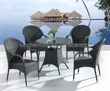 Wholesale Rattan Furniture: Outdoor Table and Chairs for Restaurant Dining Sets
